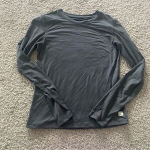 Vuori lux long sleeve